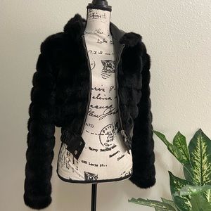 ‼️SOLD‼️Faux fur / leather cropped hoodie